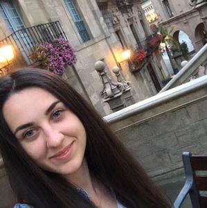 Meet your Posher, Анна